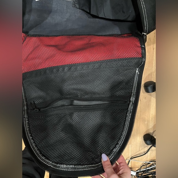 Vintage Marlboro duffle bag EUC - Picture 5 of 5